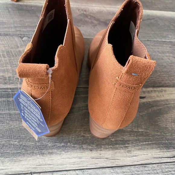NWT Toms Suede Booties Kelsey Tan Oiled Nubuck Leather Wedges Classic Size 11 - Picture 6 of 15